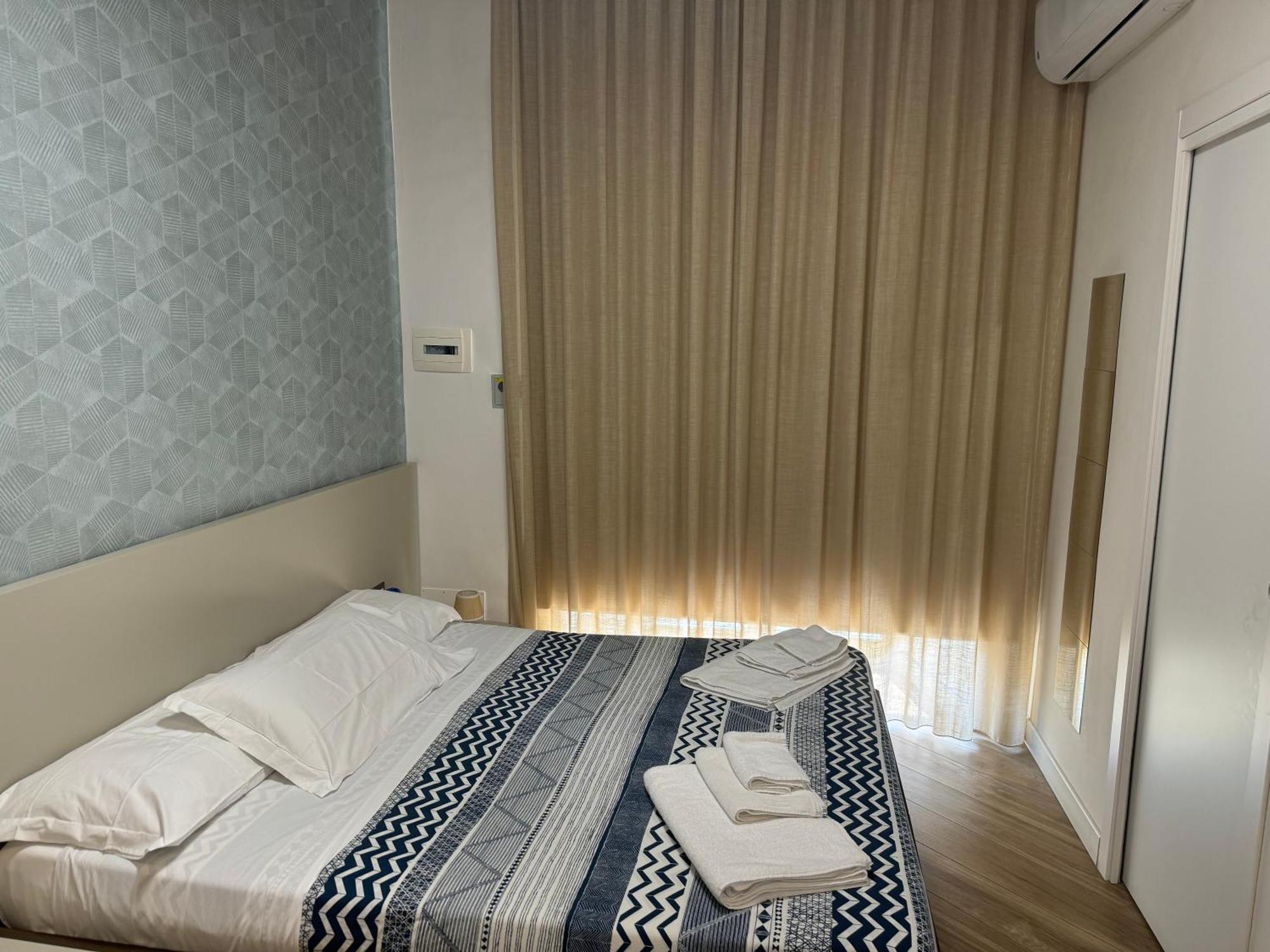 Rooms Garibaldi 나폴리 외부 사진