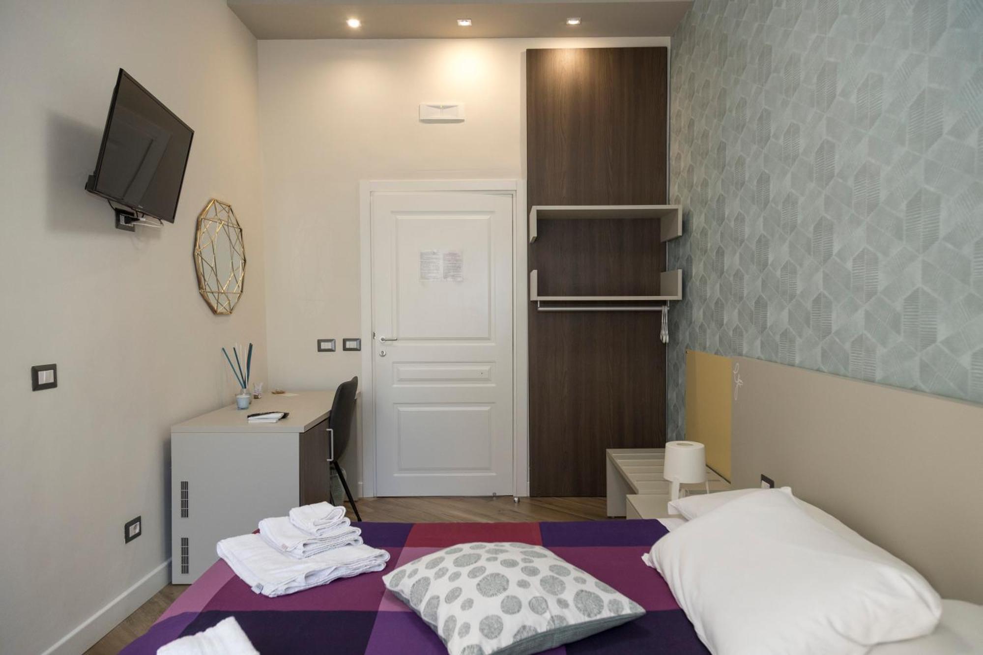 Rooms Garibaldi 나폴리 외부 사진