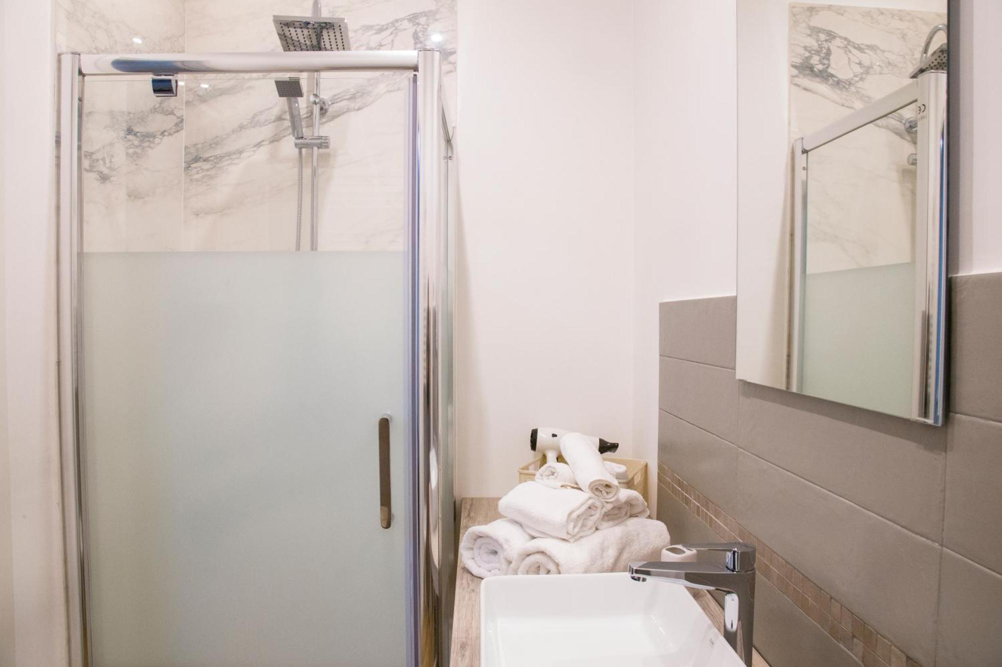 Rooms Garibaldi 나폴리 외부 사진